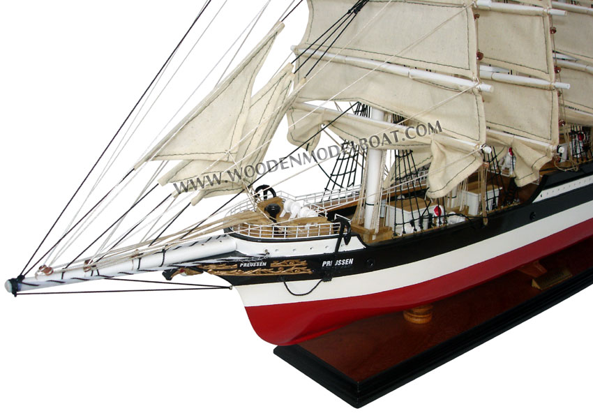 Preussen wooden model ship
