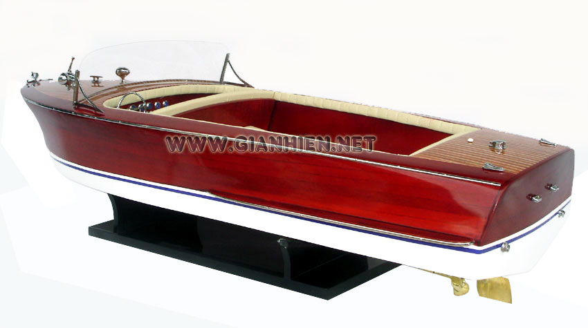 Riva Sebino model boat