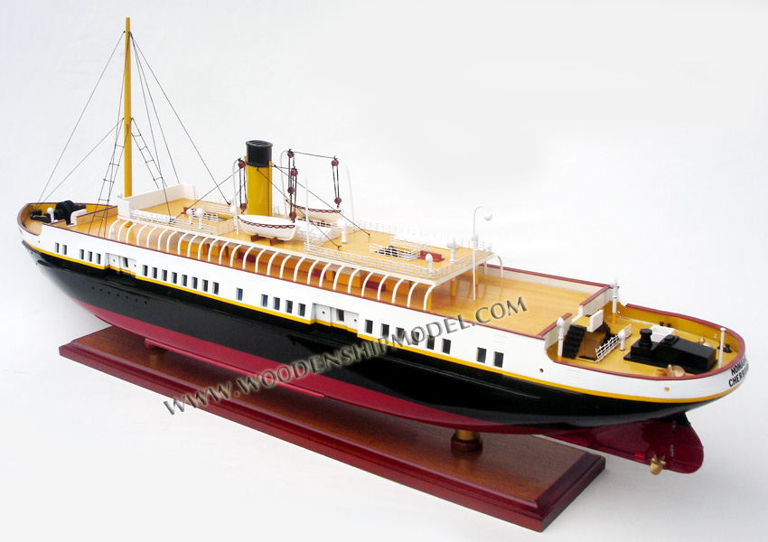 SS Nomadic White Star Ship Model