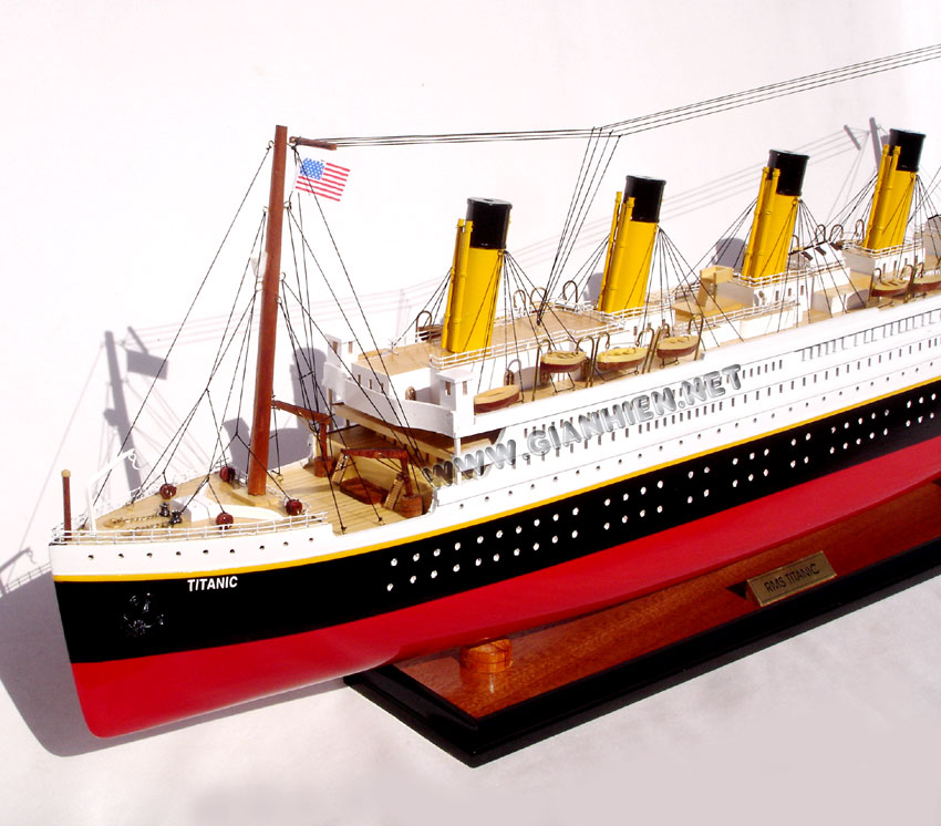 Titanic static model