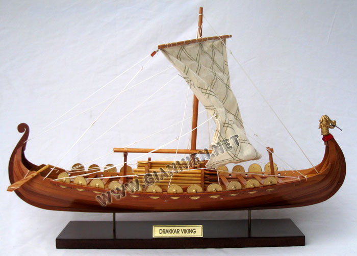 Drakkar Viking Ship
